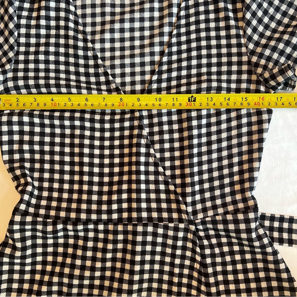 H&M Divided black and white plaid check wrap style dress - Picture 9 of 13